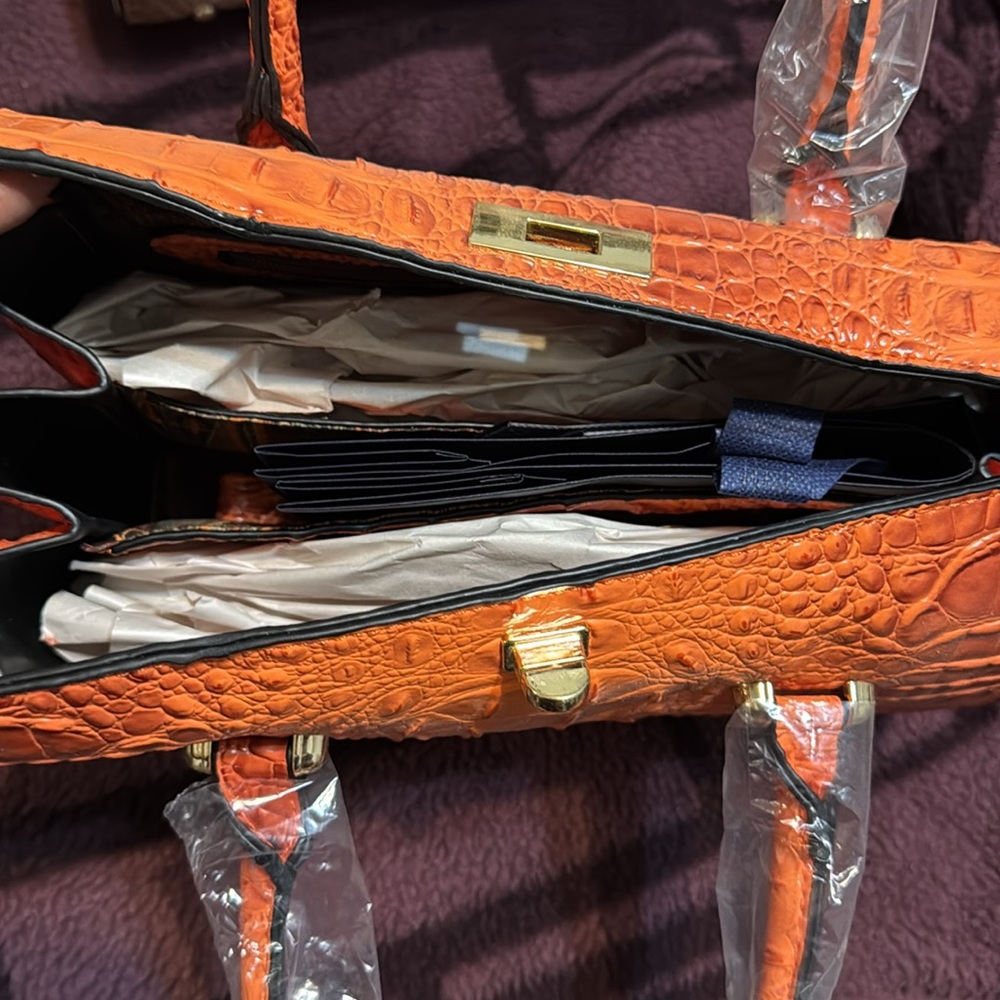 Orange Crocodile Pattern Handbag - image 4
